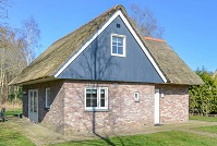 Te huur 6 persoons vakantiehuis met Wifi in Giethoorn op super locatie