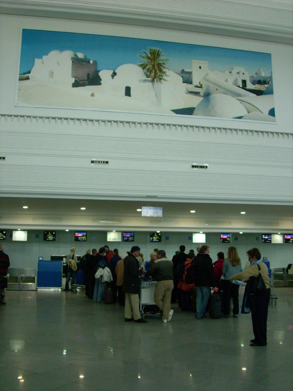 Am Flughafen Djerba/Zarzis