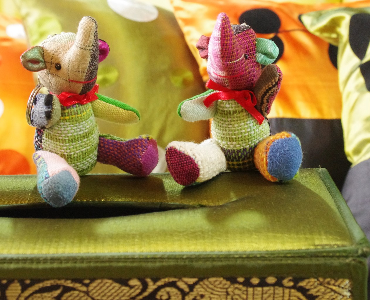 モコゾウ×ヤンガオ yanggao クッションカバー