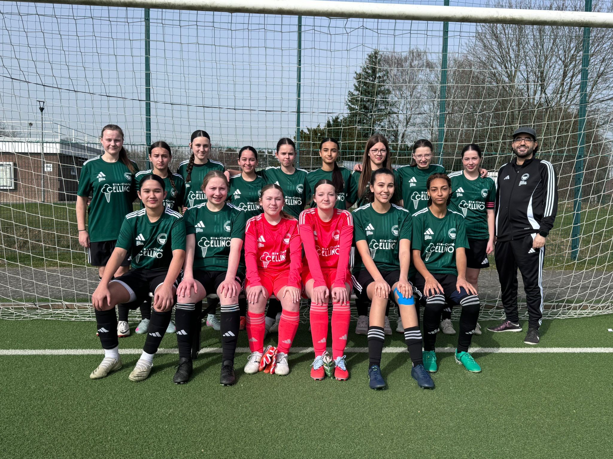 U15 in grünem Trikot