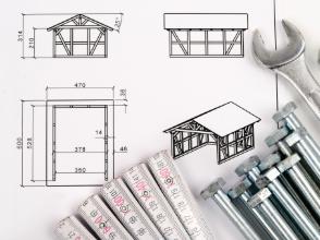 Planung und Montage eines Carports mit technischer Zeichnung, Werkzeug und Befestigungsmaterial als zusätzliche Leistung.