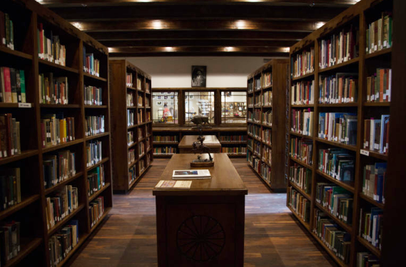 Seton Bibliothek