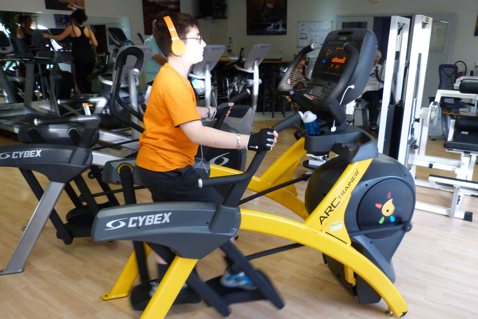 Salle de sport Bergerac Arc Trainer Lower Body 770A Cybex 2