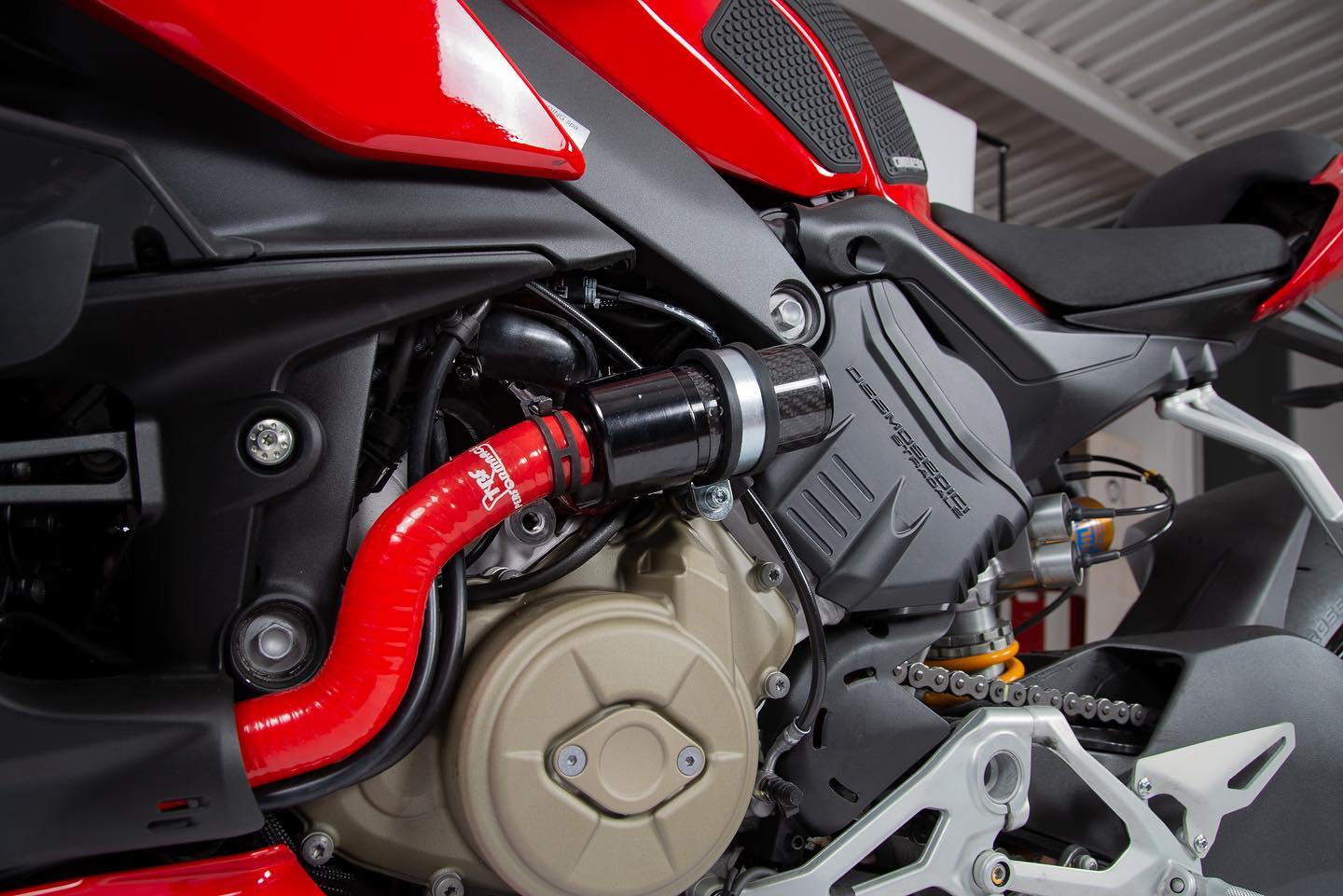 MONZATECH COOLING KIT PANIGALE V4 S R - RAID-ZERO MONZATECH COOLING KIT PANIGALE V4 S R - RAID-ZERO