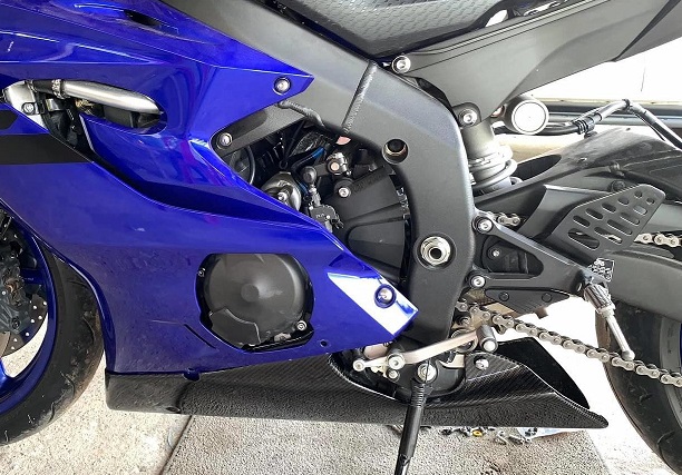 越前会長　yzf r1タンク 4XV Yahoo!オークション -「yzf-r1 タンク 4xv」の落札相場・落札価格