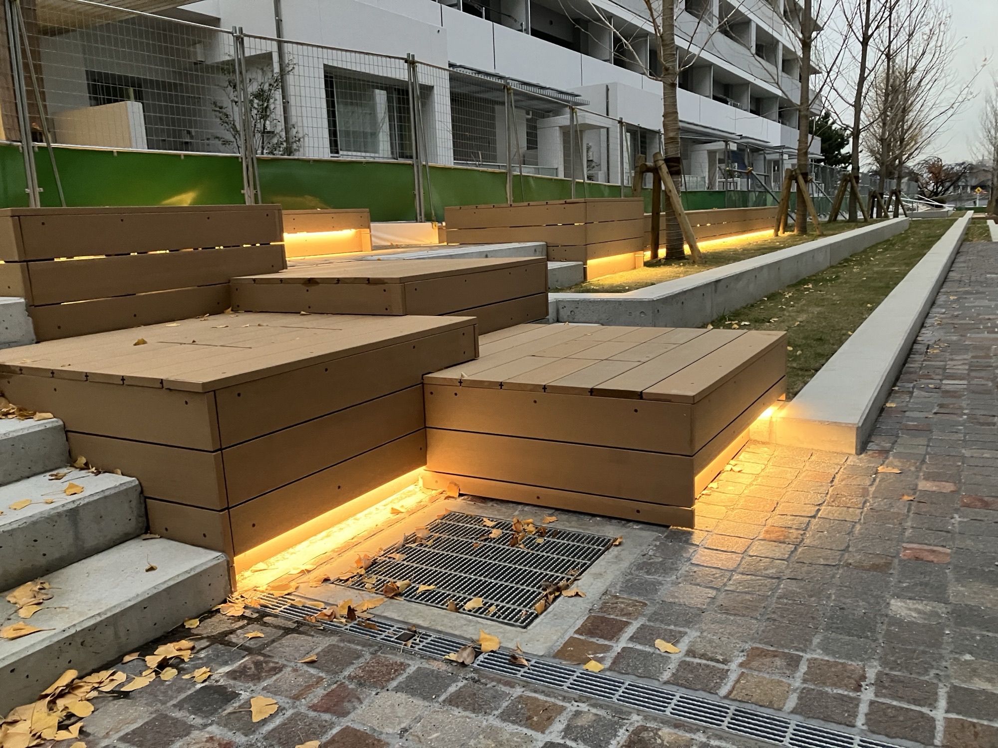 赤羽台団地（ベンチ）