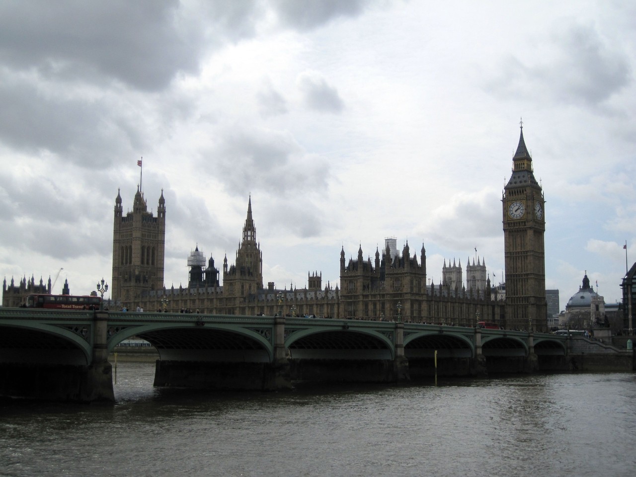 [Image: houses-of-parliament-london.jpg]