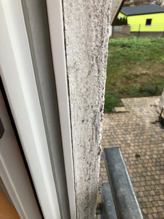 Bild 1  Ursache: Putz   >>>>>