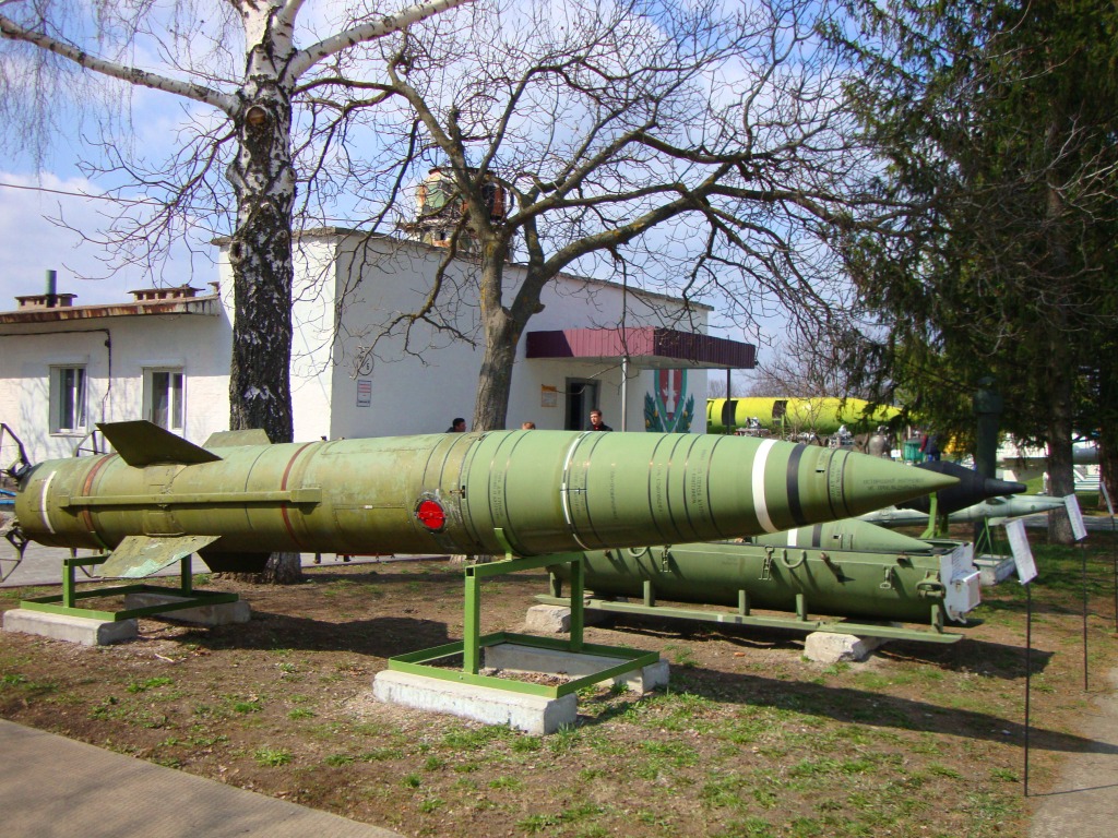 Exposition of missiles