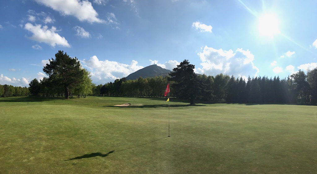 Match de golf faire