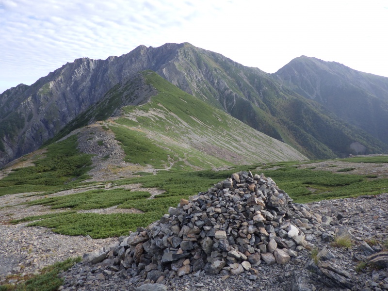 南アルプス南部の名峰へ 荒川三山・赤石岳