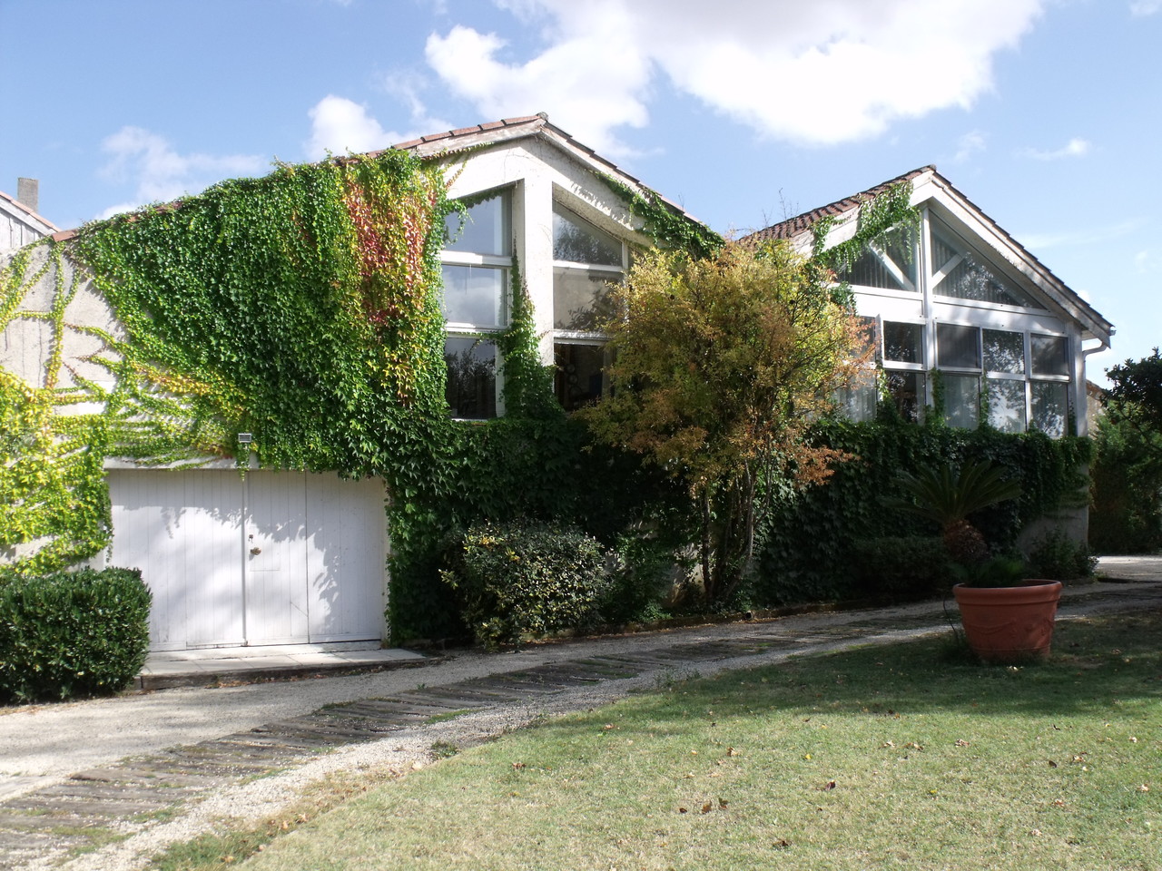 L'annexe à proximité de la maison