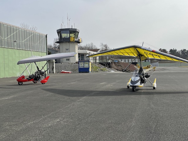Drachentrike Ausbildung am Flugplatz Höxter