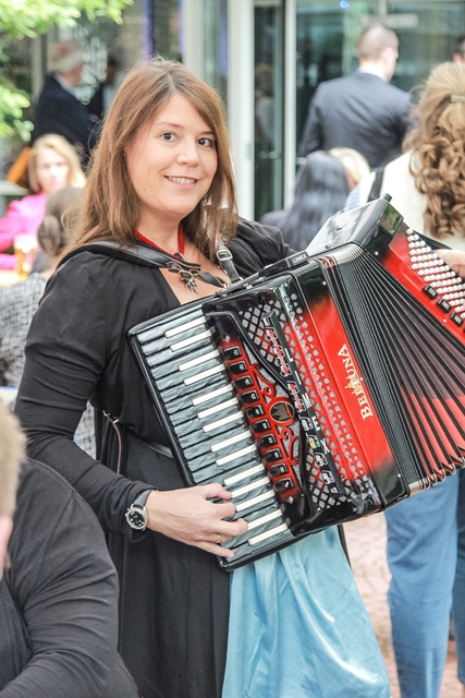 Zünftige Musik sorgt für Stimmung