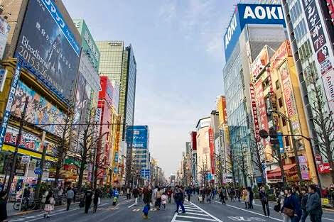 Electric Street, Akihabara.