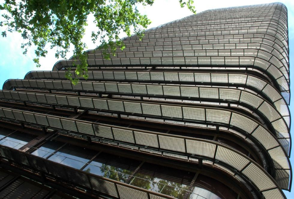 Torre del Banco de Bilbao de Sáenz de Oiza (1971-1981).