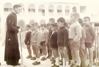 La escuela franquista en manos de la Iglesia.