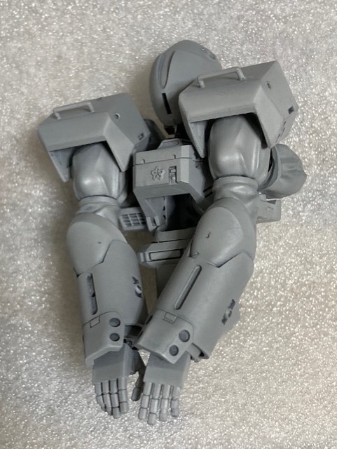 新作ヘルダイバー72分の１スケール１万円　７２size で全部お愉しみいただけます～　この肩アーマーの手すりに摑まってヘルダイバーと降下する自衛隊員さんとか目に浮かびますね～＾＾「となりのモケイフェスティバル 9」2026年開催日当日 [6 月 13 日 ( 土 )]12 時~ 16 時  東京流通センター第一展示場　参加名　EBO　卓番 H23  　新作ヘルダイバー72分の１スケール１万円、EX-13クモ型シャフト製レイバー72分の１スケール１万円、その他各種３５分の１スケールなどなど 