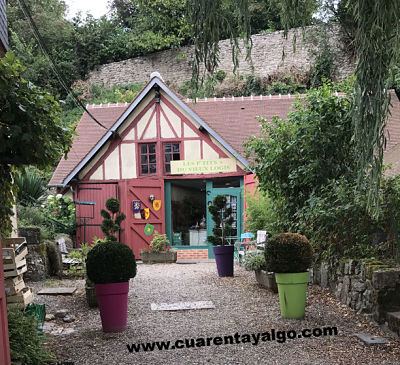 vivir en Francia, costumbres francesas, comida en Francia, pueblos de francia, gerberoy, una colombiana en francia