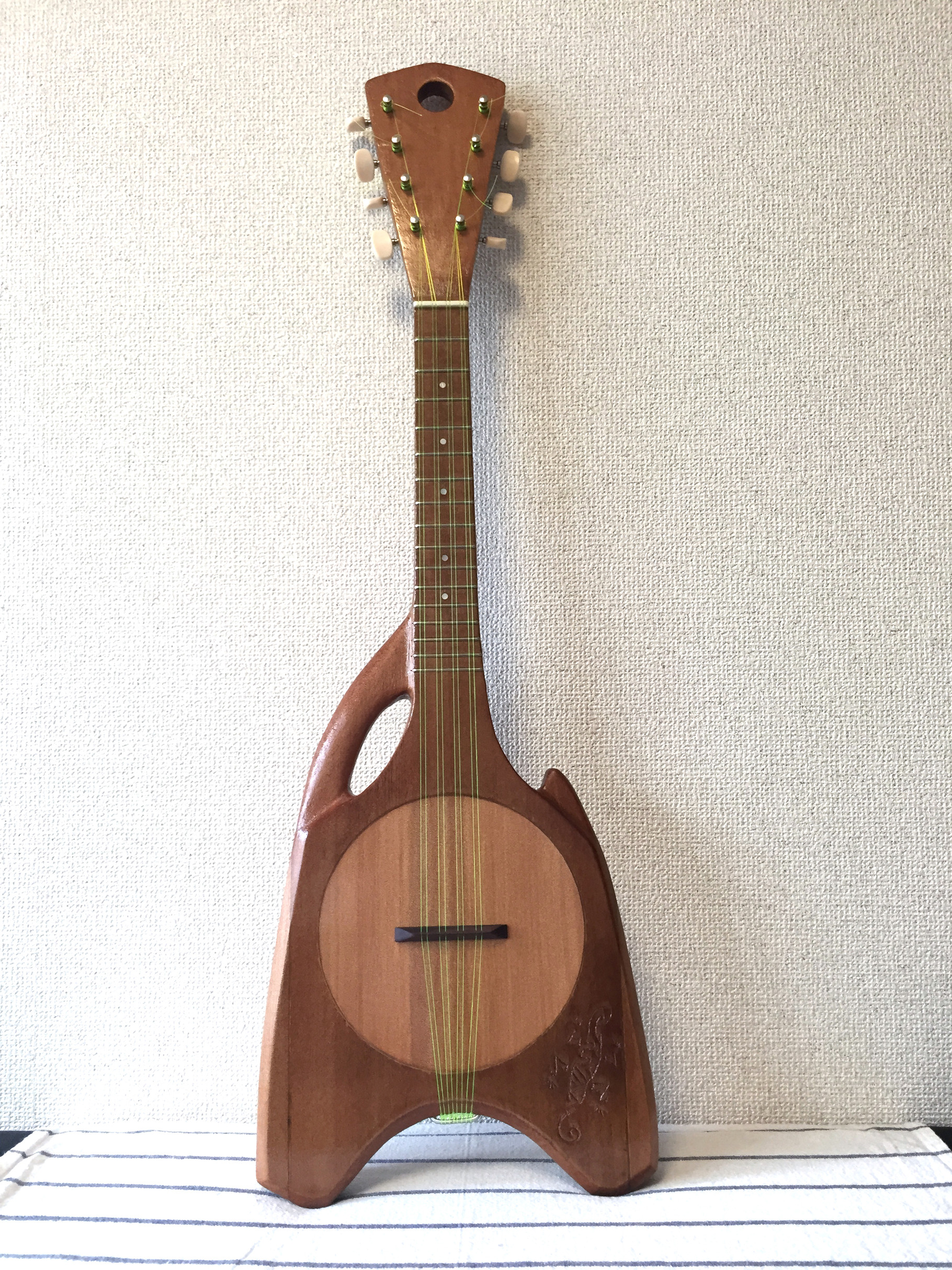 Tahitian Ukulele 12 Tahitian Ukulele