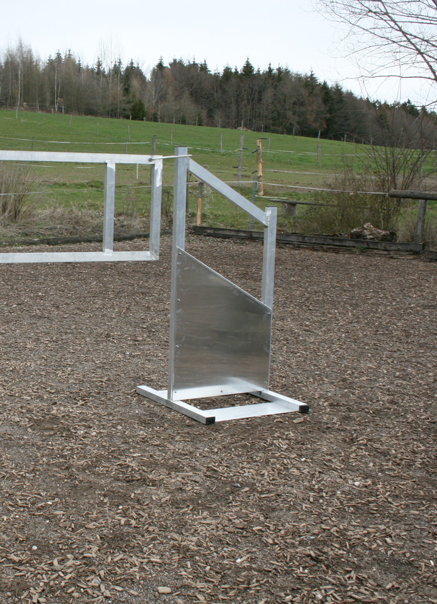 Tor Light. Trail, WorkingEquitationEquipment, HorseAgility,