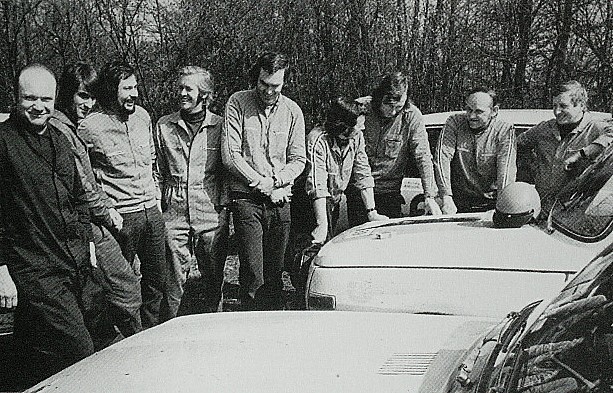 v.l.n.r. Rudi Pfeiffer, Winfried Heitzmann, Werner Ernst, Harald Würfel, Bernd Malsch, Horst Niebergall, Roland Weitz, Egon Culmbacher und Bernd Frommann (Quelle: Ihling)