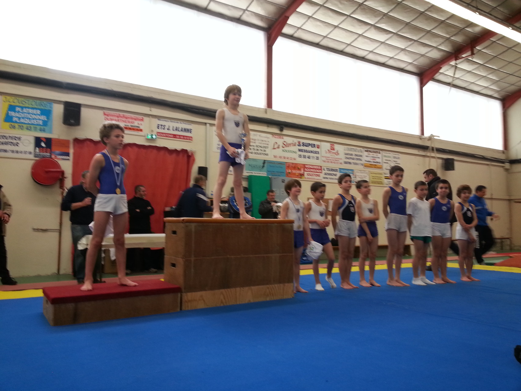 Podium Individuel Pupilles Poussins: 1er Dorian Lasserre Jeanne d'Arc de Dax, 2ème Bastian Sorio UG St Paul Lès Dax, 3ème Paul Piau Jeanne d'Arc de Dax