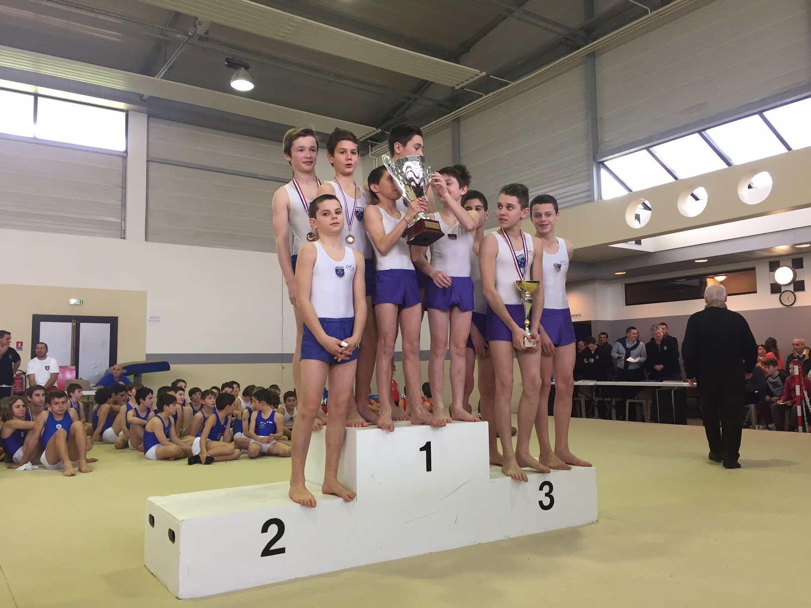 Podium Equipes Pupilles: 1er Jeanne d'Arc de Dax