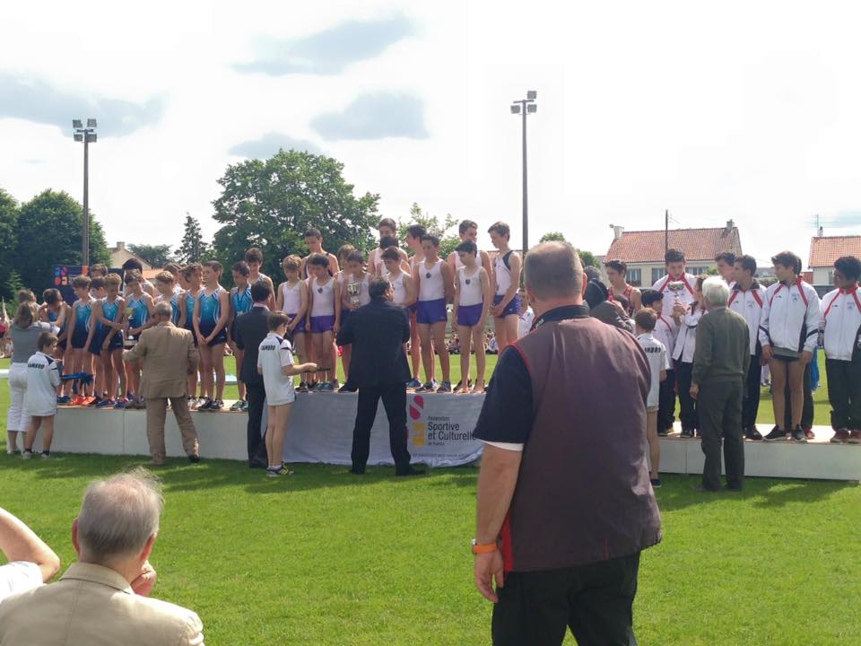 Podium Pupilles F2: 1er la Jeanne d'Arc de Dax