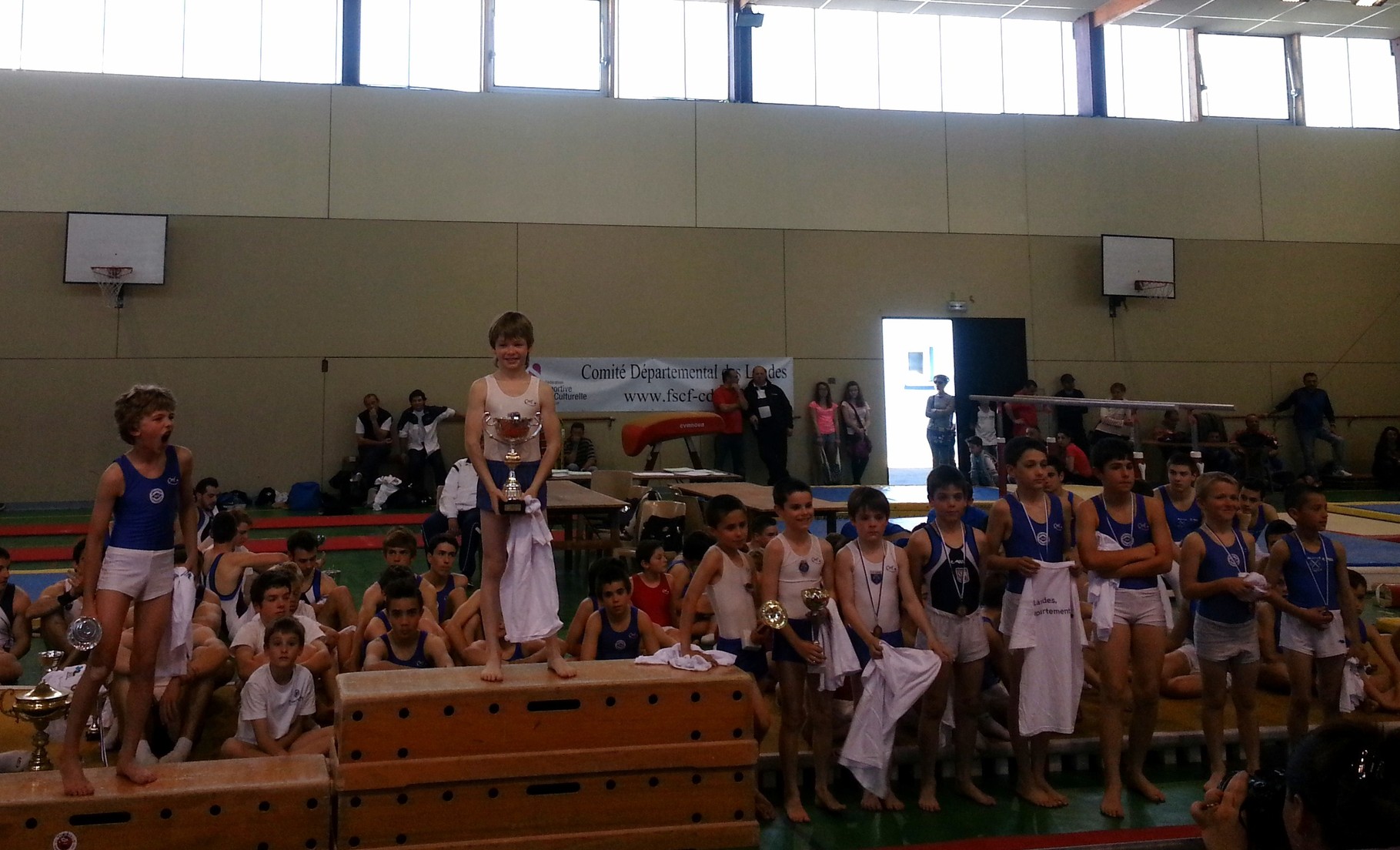 Podium Individuel Pupilles Poussins: 1er Dorian Lasserre Jeanne d'Arc de Dax, 2ème Bastian Sorio UG St Paul Lès Dax, 3ème ex aequo Hugo Degos et Tom Junca Jeanne d'Arc de Dax