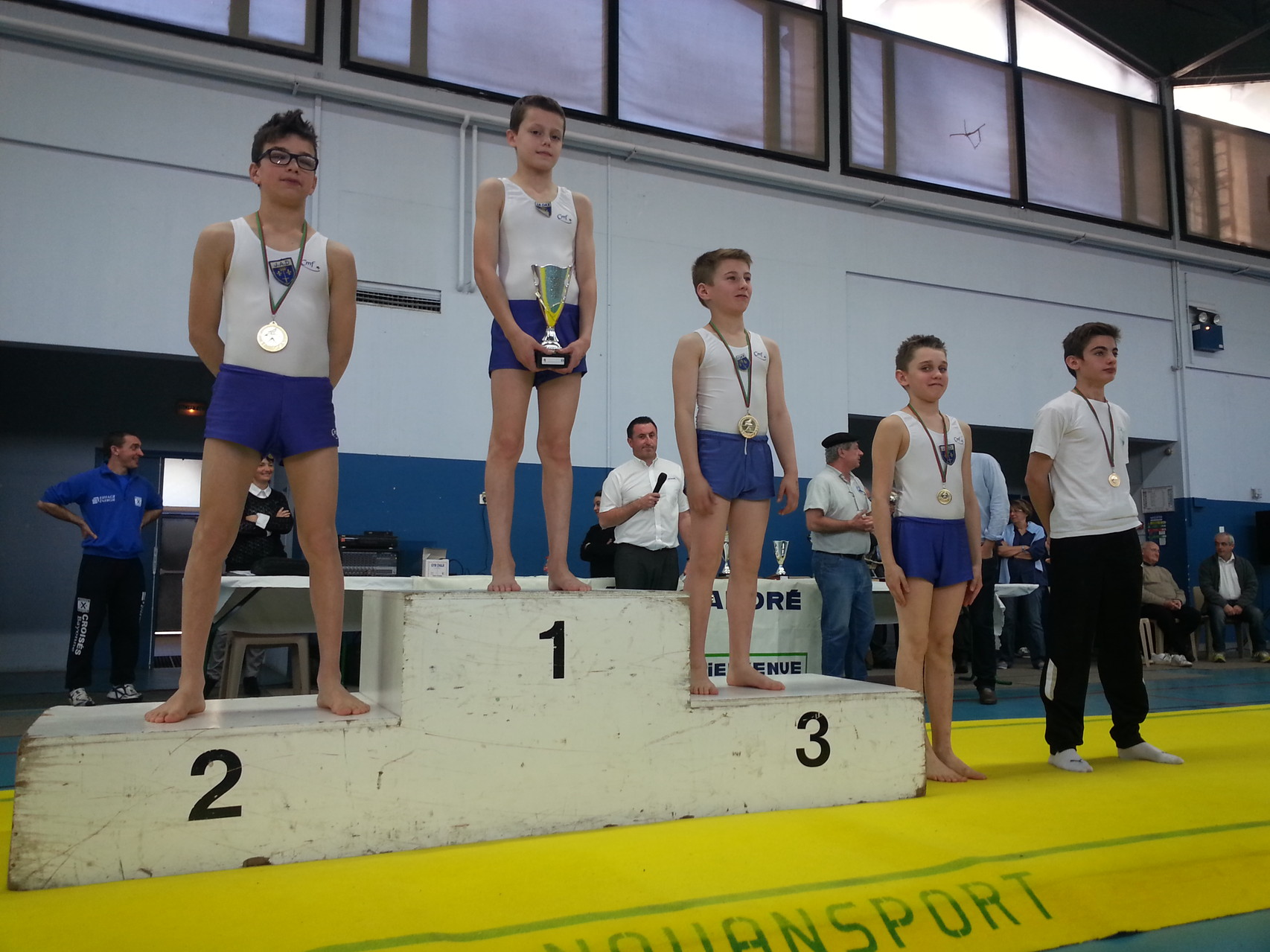 Podium Individuel Pupilles: 1er Nathan Dulouat, 2èmr Roman Herrero, 3ème Théo Verdié, 4ème Charly Dufourcq tous 4 de la Jeanne d'Arc de Dax, 5ème Louis Marrocq Espoir Mugronnais