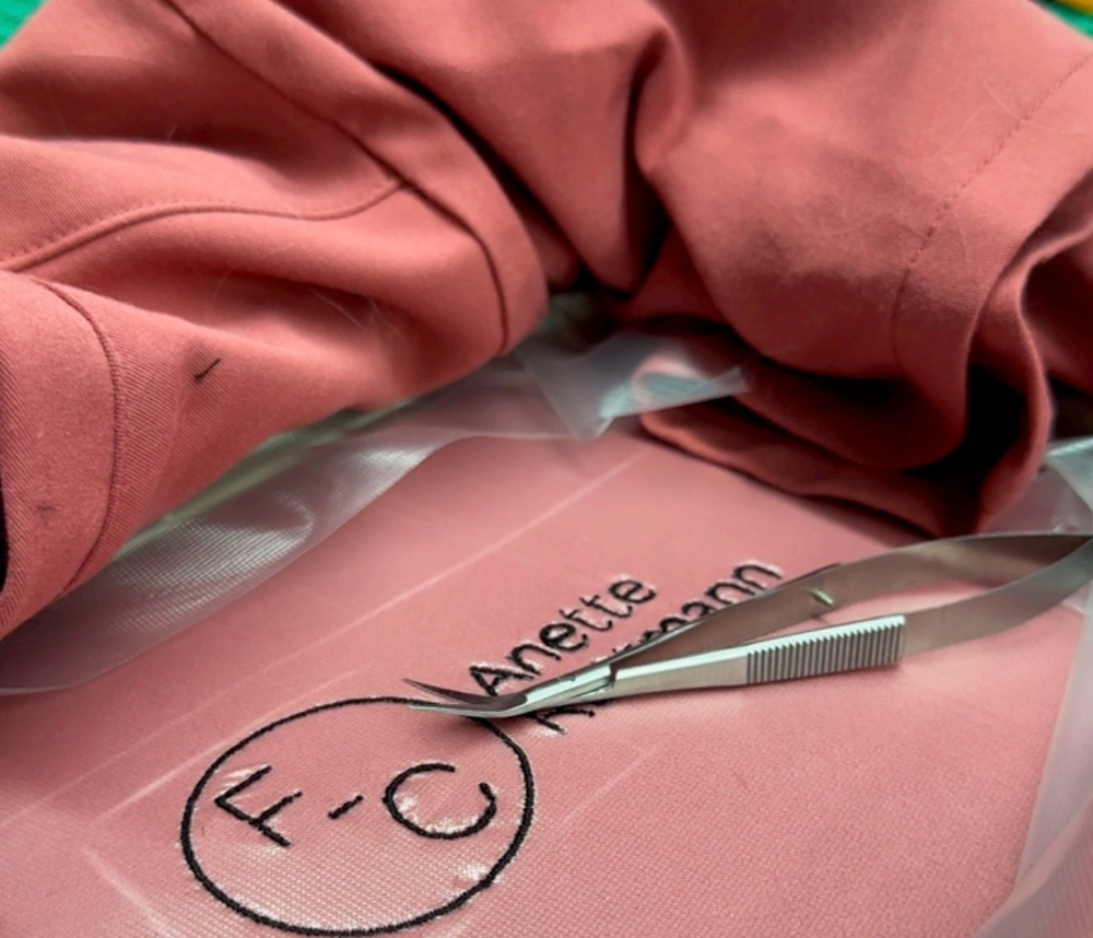 Stickerei, personalisiert, Stickmaschine Brother