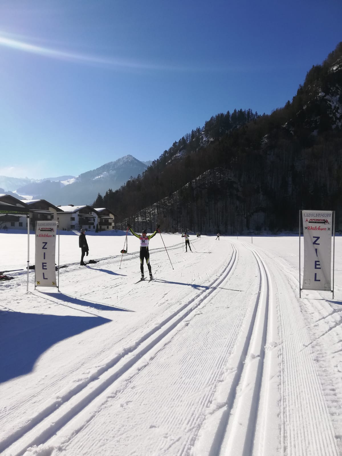 Valentinstag-Geschwindigkeit aus dem Langlauf
