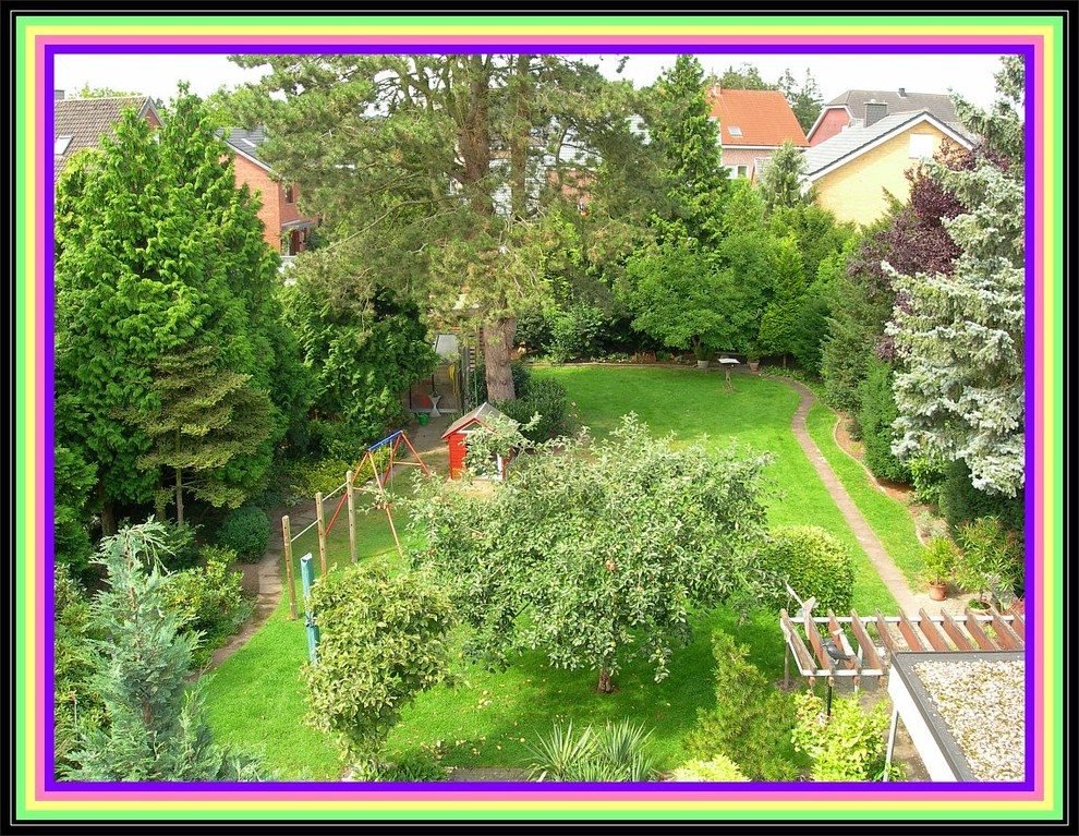 05. August 2012   "Endlich, zuhause, mein Garten......................."