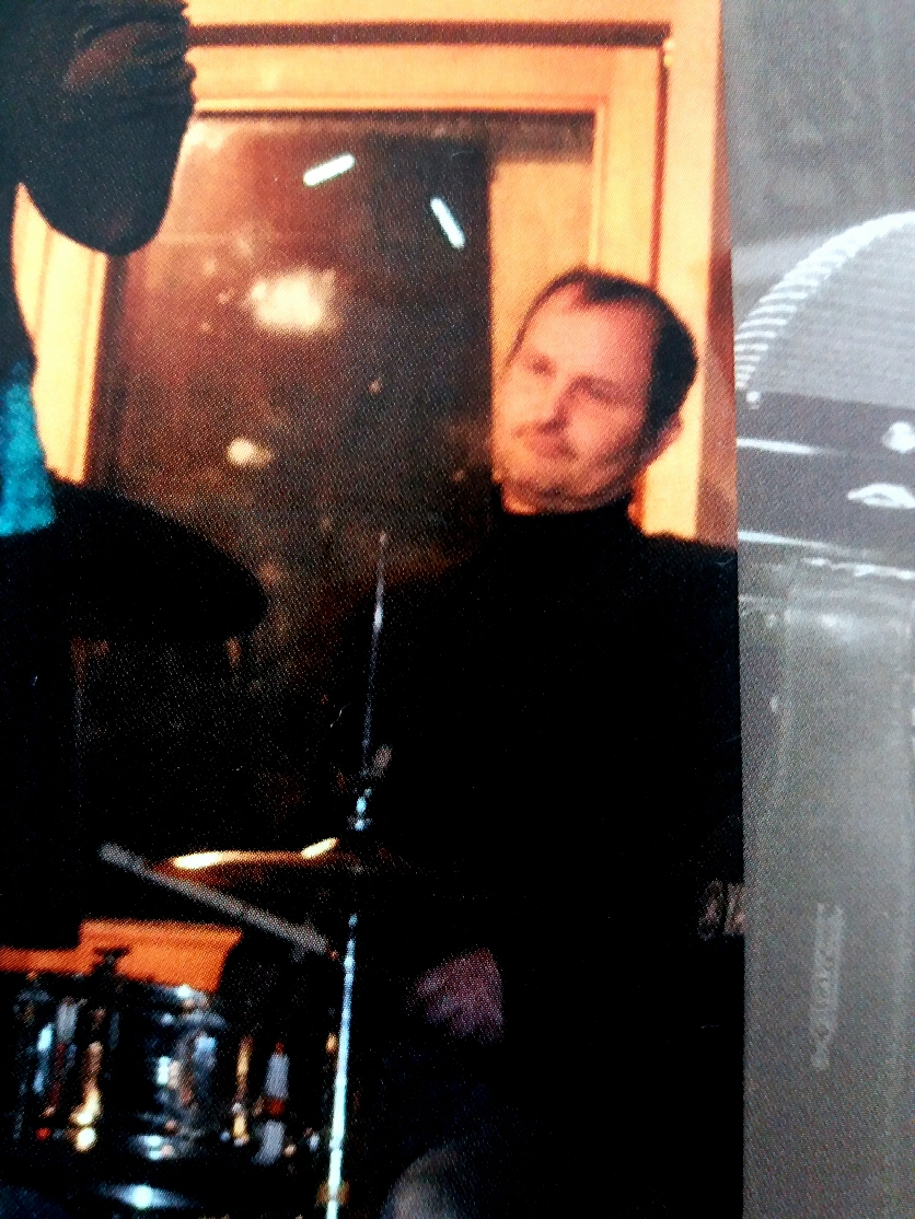 Stefan am Schlagzeug