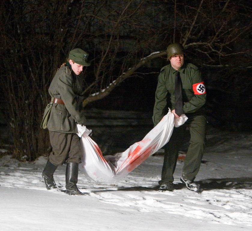 Guards disposing of a failed experiment.