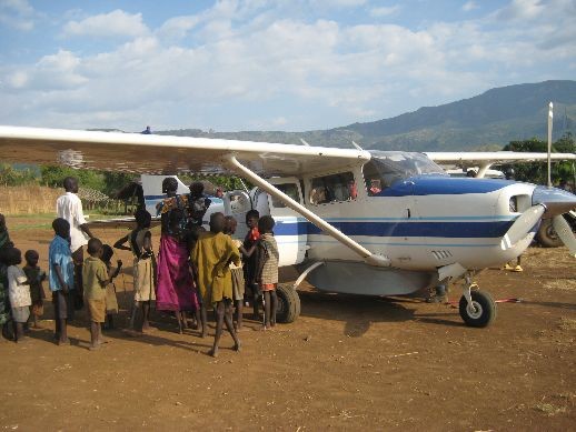 This pilot was willing to fly a short detour so that we were able to leave Boma for our Christmas break...