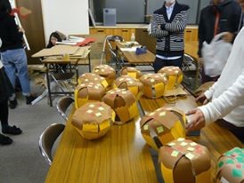 大阪大会では誘導は「たこやき」帽子をかぶって