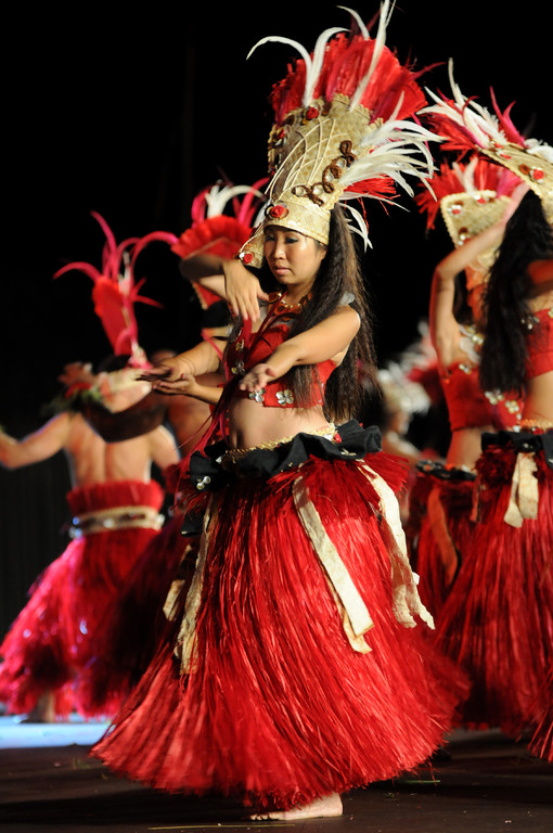 Heiva i Tahiti2011 Grand costume