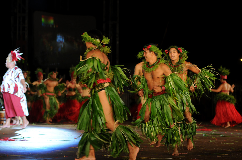 Heiva i Tahiti2011 vegetal costume