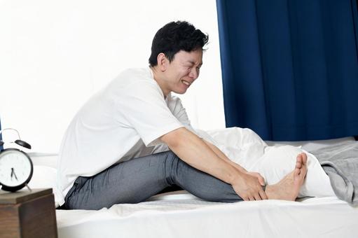 筋肉が攣りやすい方必見！原因と予防法を解説！
