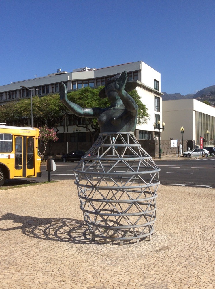 Die Bedeutung dieser Skulptur erschließt sich uns noch nicht ganz