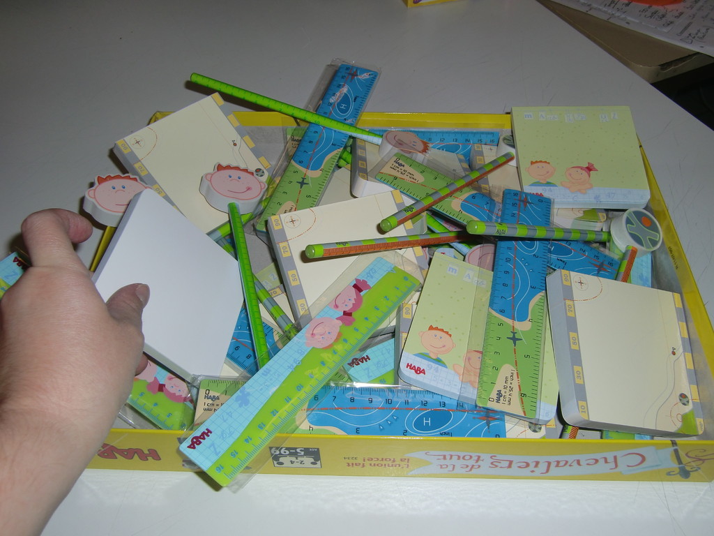 quelques goodies sympathiquement envoyés par Haba