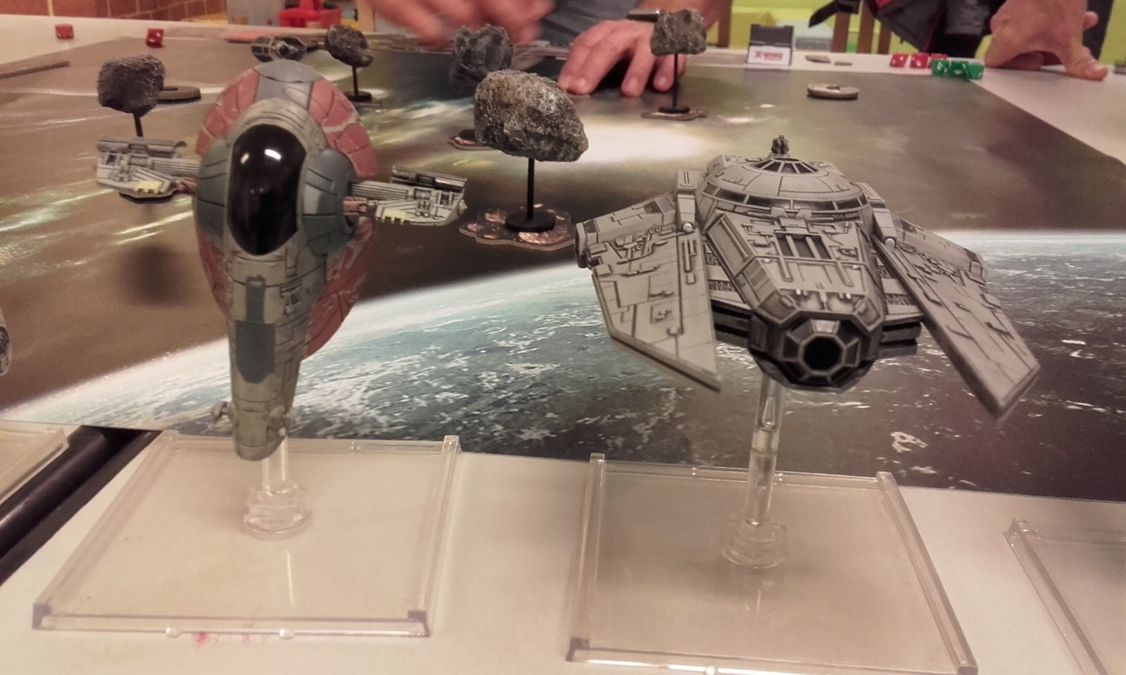 des vaisseaux de X-Wing (dont celui de Boba Fett)