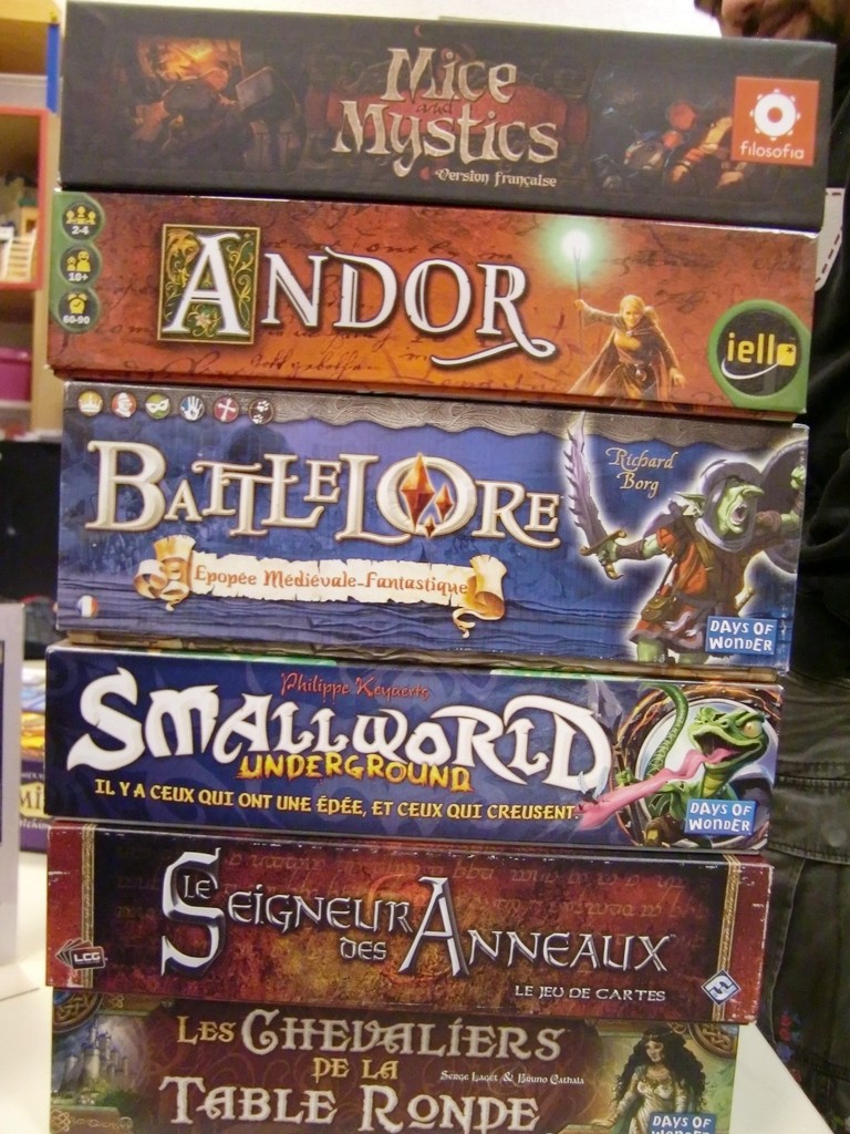 une pile de jeu bien tentants