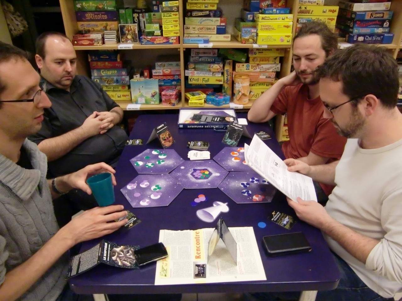 une partie de Rencontre Cosmique avec l'édition des années 70