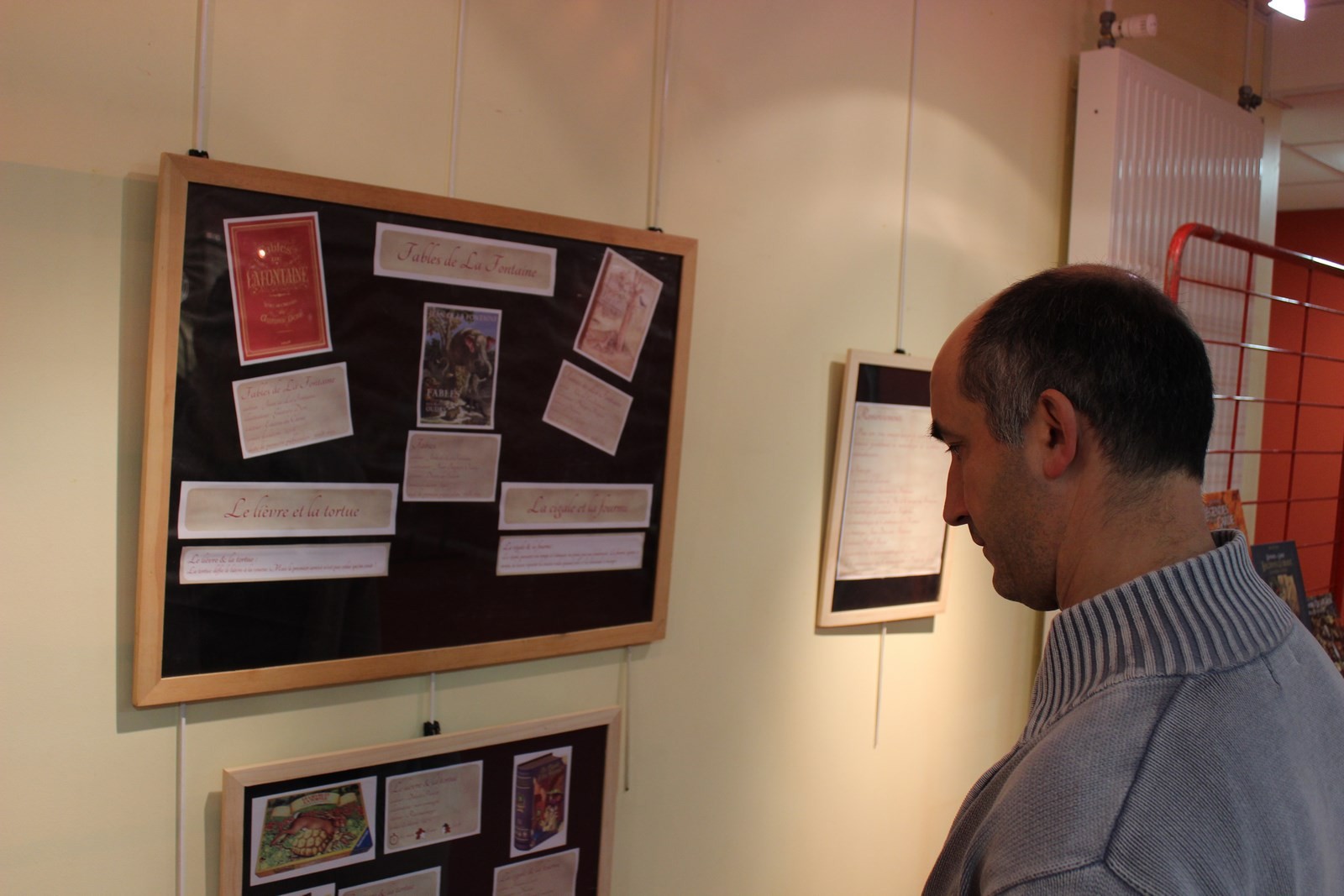 Inauguration : notre secrétaire, Stéphane, en pleine lecture