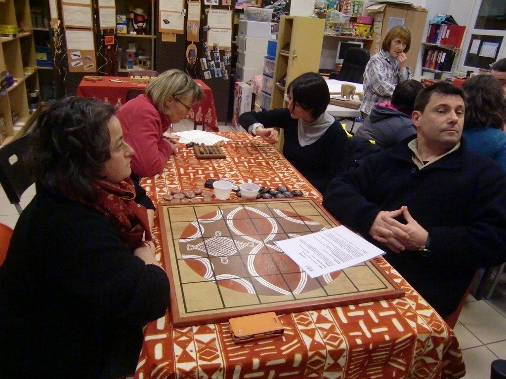 en attente d'explication pour une partie de Yoté