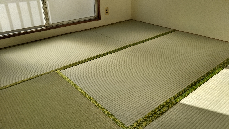 市営螢田住宅に表替え納品しました。