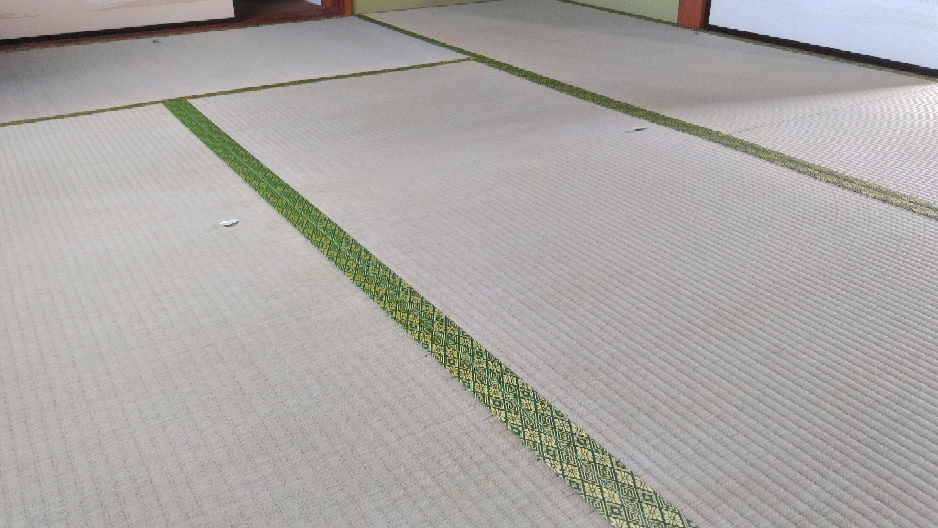 熊本産表を使用して、新畳を納品しました。
